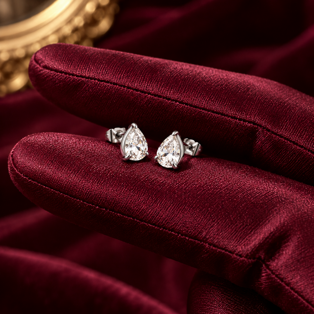 Silver Teardrop Crystal Necklace & Earring Set